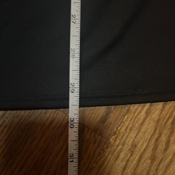 Men's NHL Chicago Blackhawk's long sleeve black and red logo hockey shirt sz L - Picture 6 of 7